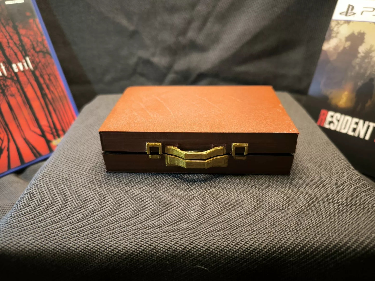 Maletín de armas y objetos Resident evil 4 Original y remake, puzzle de piezas intercambiables